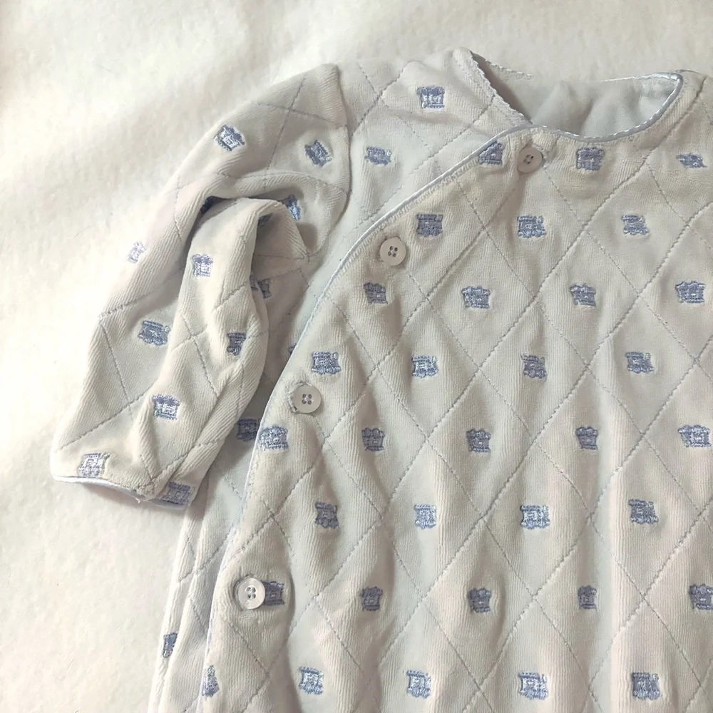 Vintage Kids Baby Boy Blue Embroidered Train Car Velvet Footie Sleeper Size 9M